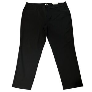 Chico’s Black Slim Leg Pant in Plus Size 3.5R(18R)